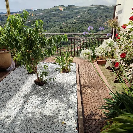 Дом отдыха La Casa Di Nonna Mary Диано-Кастелло