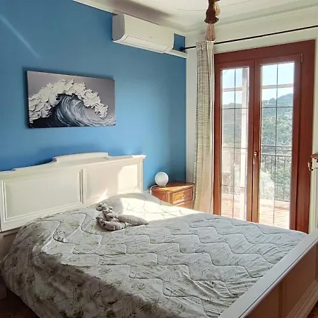 La Casa Di Nonna Mary بيت للعطل ديانو كاستيلو